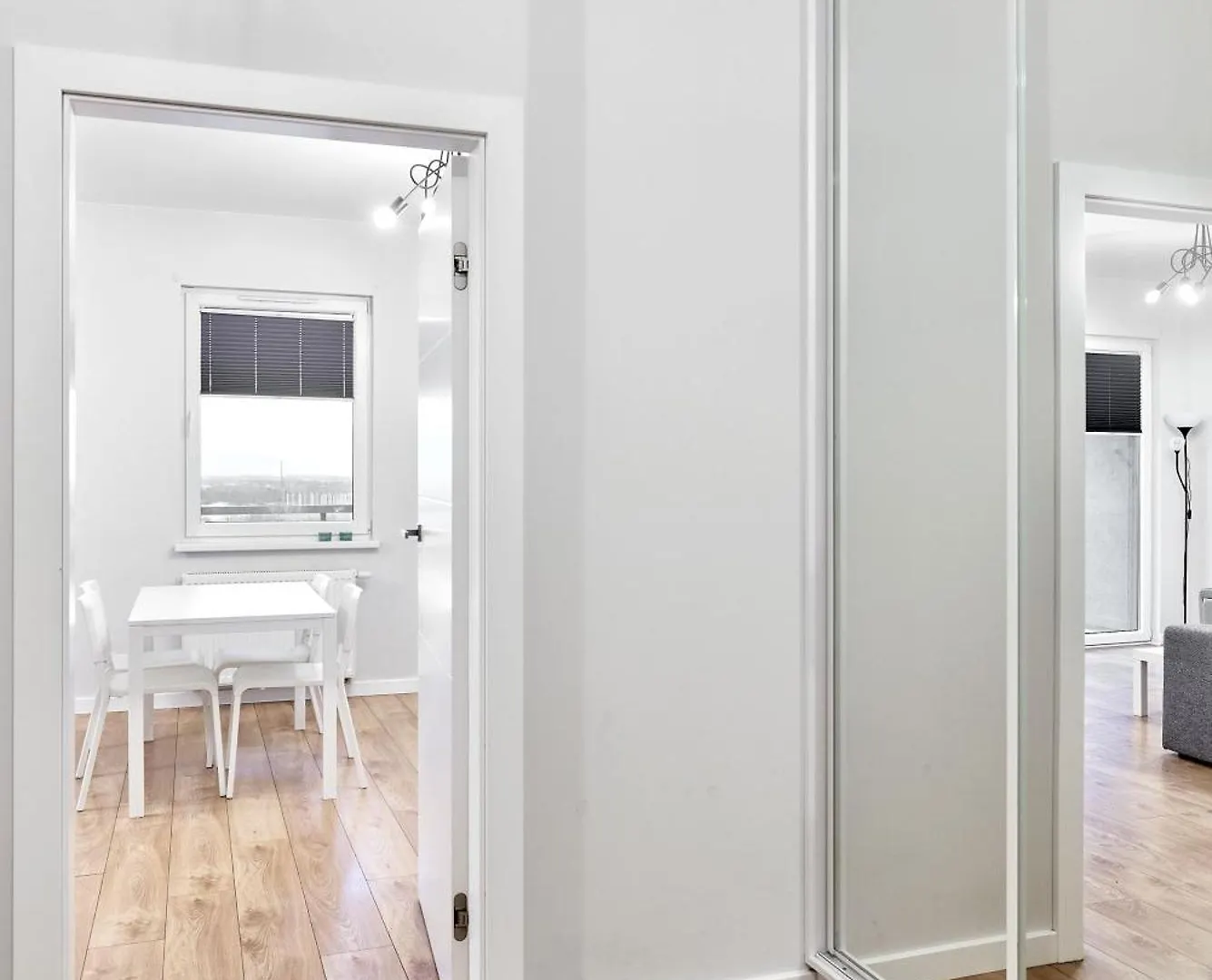 10Th Floor Unii Lubelskiej Apartment 포즈난