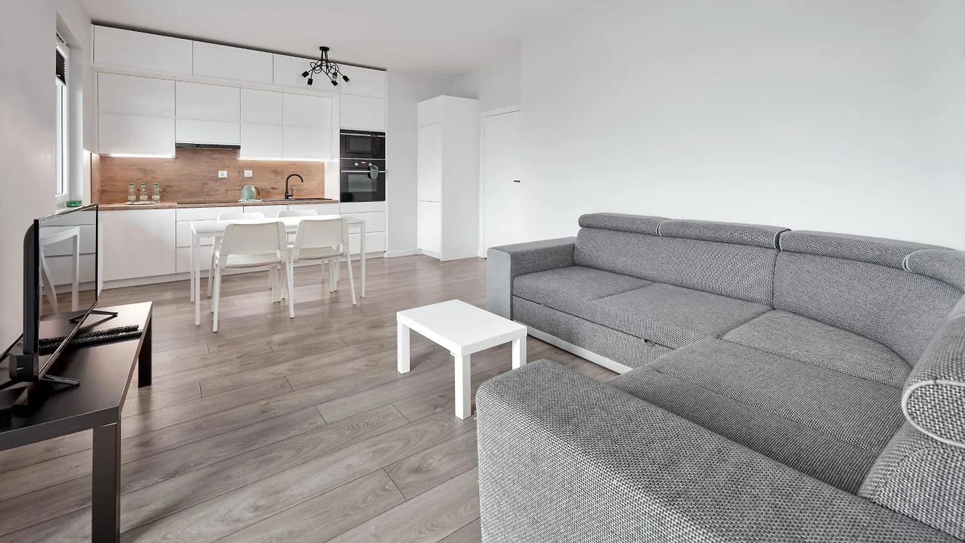 10Th Floor Unii Lubelskiej Apartment 포즈난 폴란드